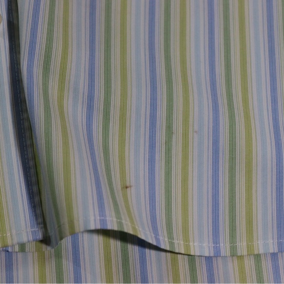 Bundle of three long sleeve, button up shirts, size XL - Picture 16 of 16